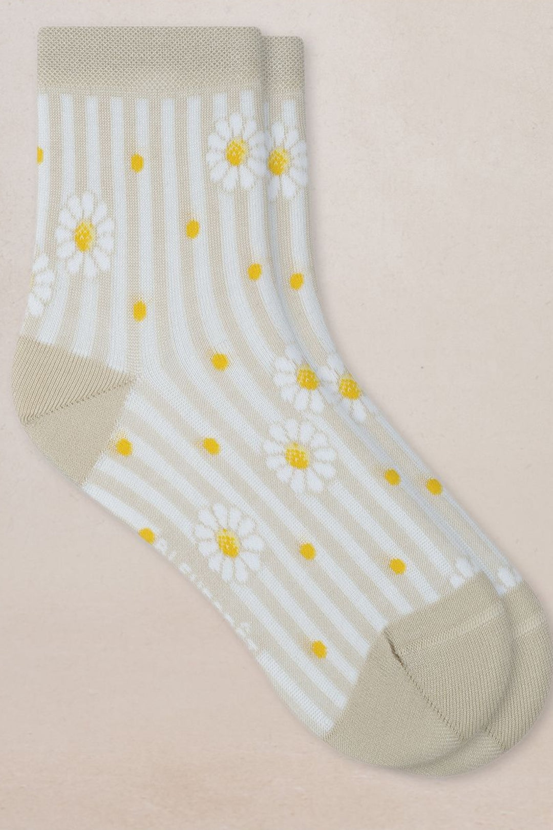 Socks with daisy print