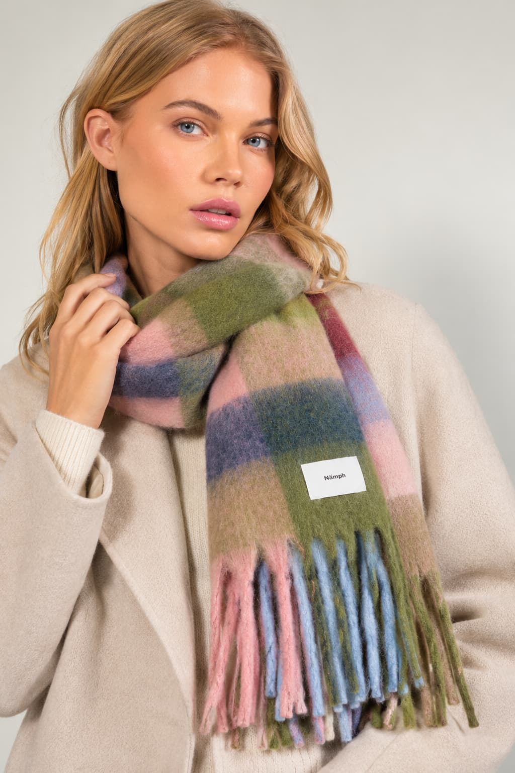 Foulard à carreaux avec franges pour femme Numph
