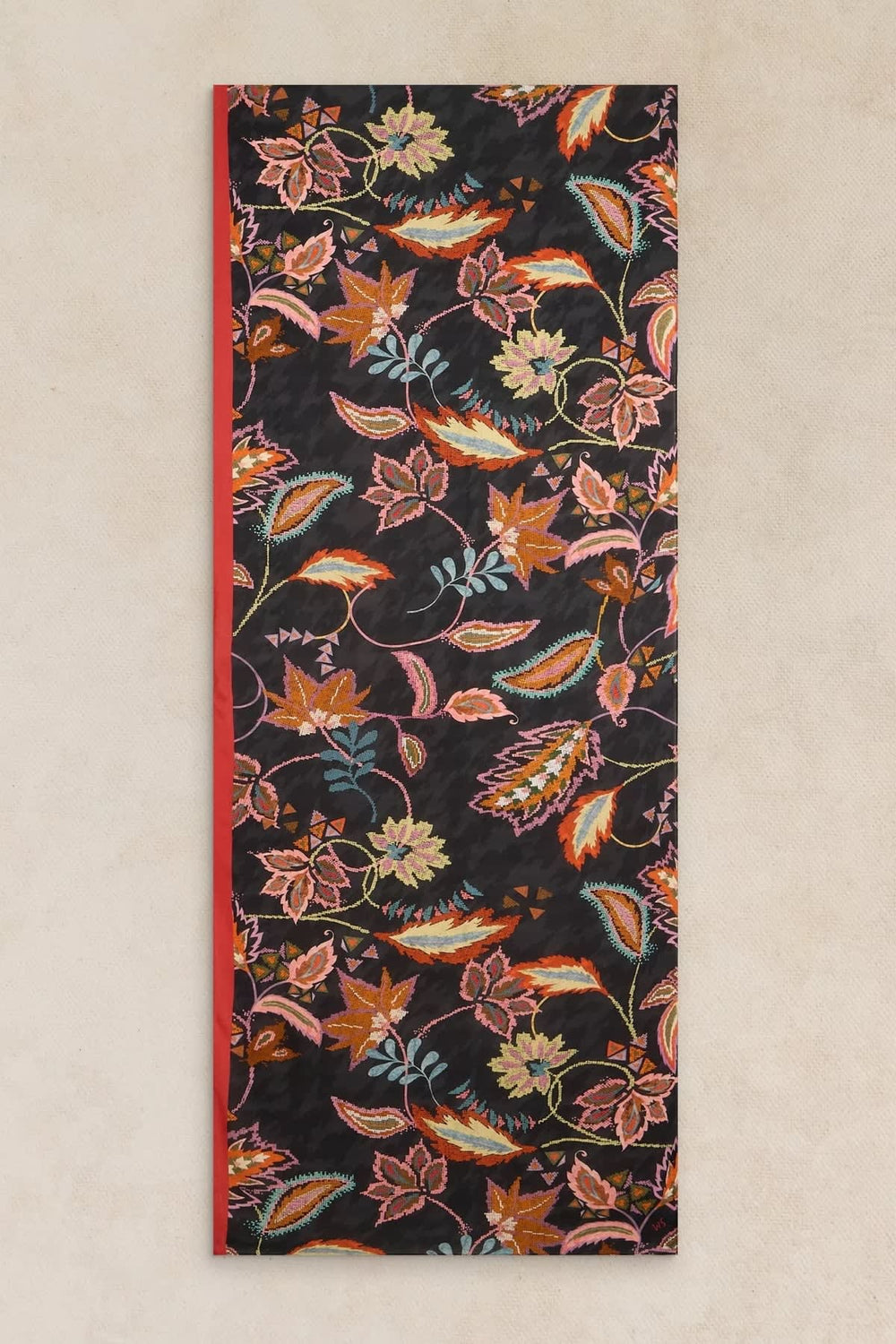 Foulard à imprimé floral multicolore vue de face pour femme White Stuff