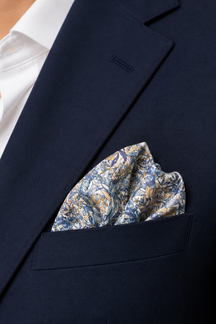 Close-up of the Eton pocket square with a floral pattern Pink and blue silk - Valérie Simon