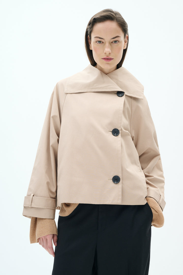 Mazie short coat