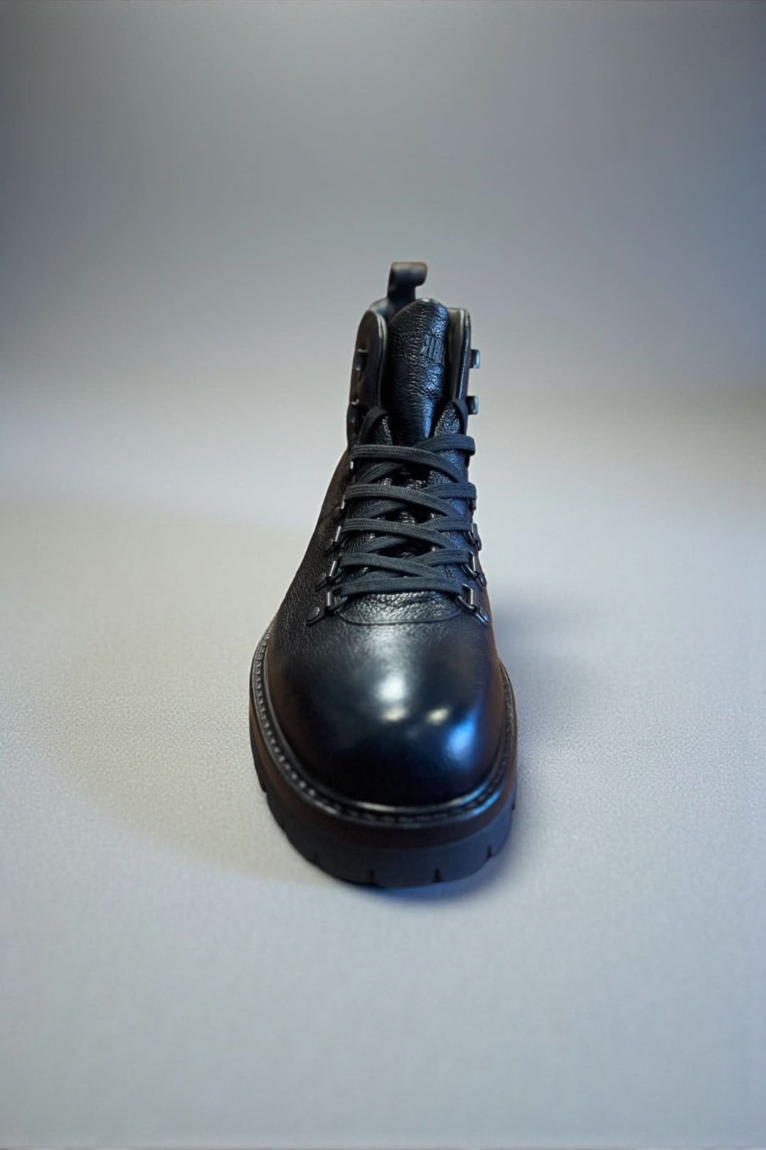 Men's textured leather ankle boots