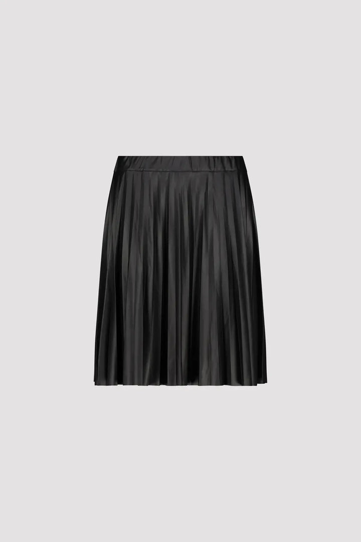 Pleated skirt