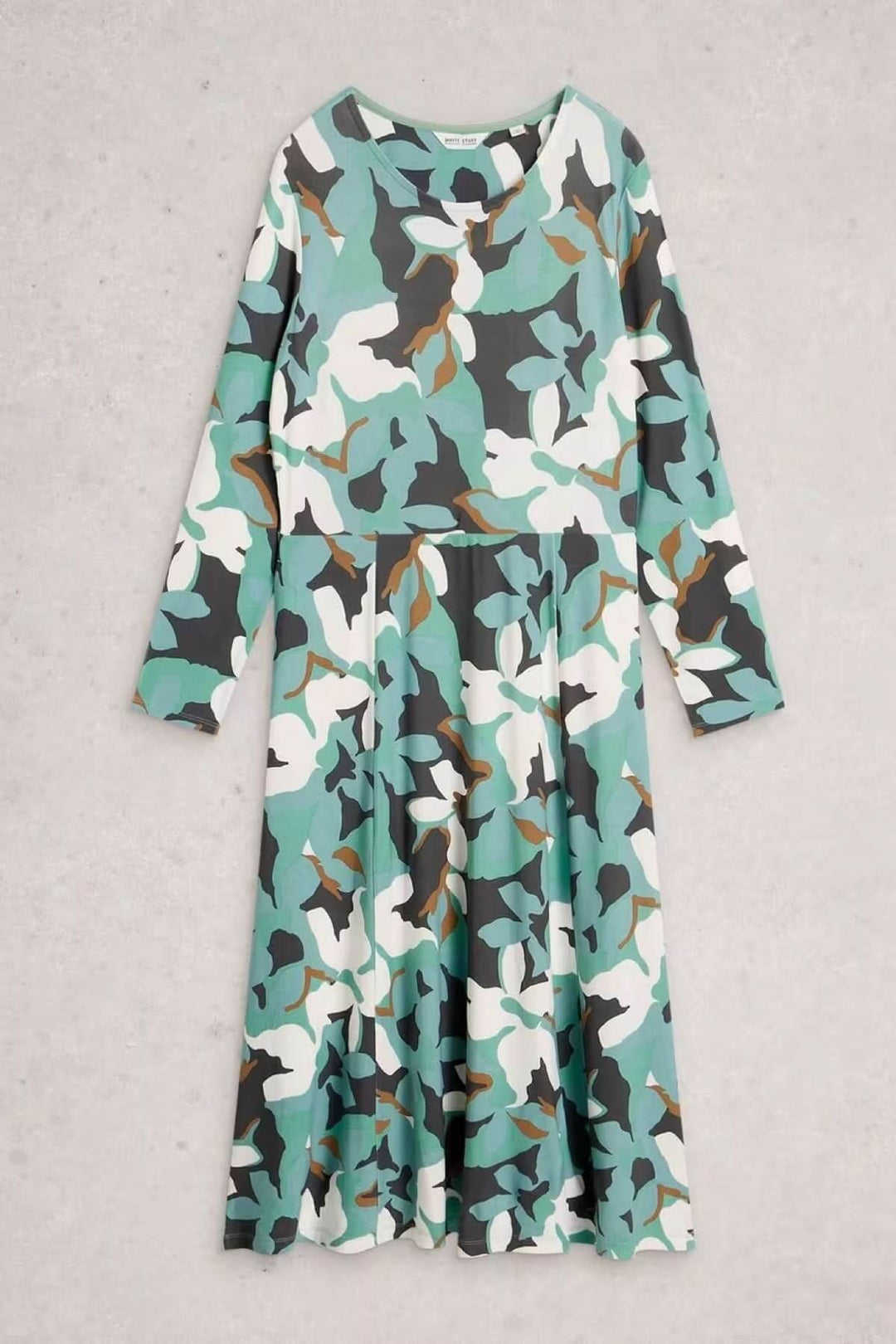 Madeline Dress with a round neckline and long sleeves, made of jersey