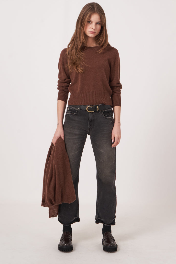 Crew-neck cashmere sweater