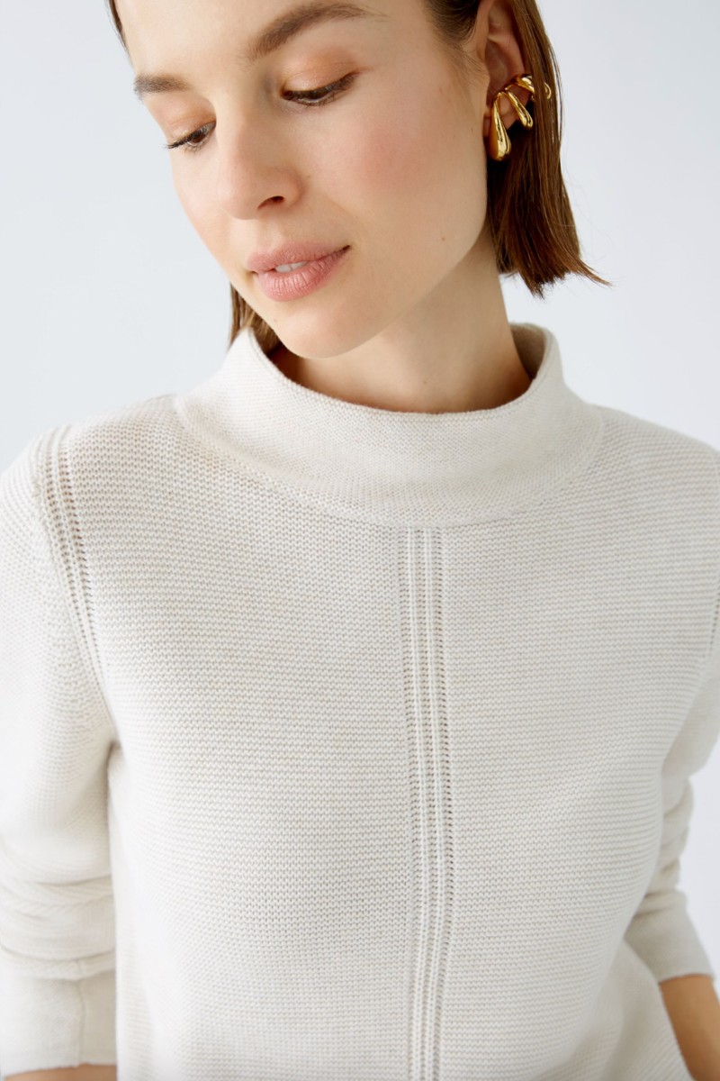 High neck sweater