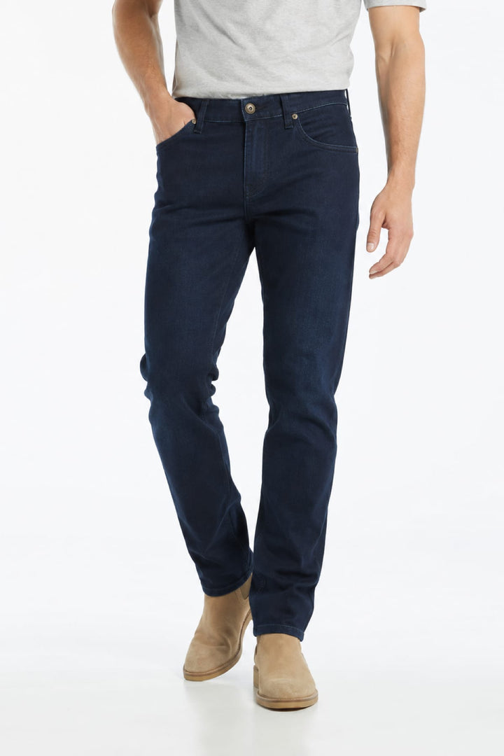 Rear view of the Black Bull modern stretch jeans Fit for men in black - Valérie Simon