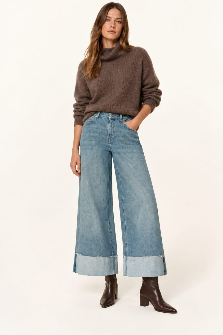 Jean très large à revers effiloché vue de face pour femme Mac Jeans