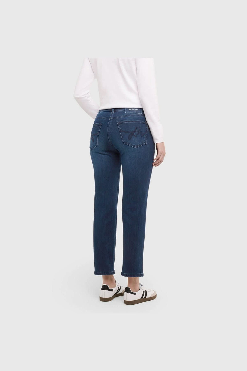 Front view of cropped straight-leg jeans for women by Mac Jeans