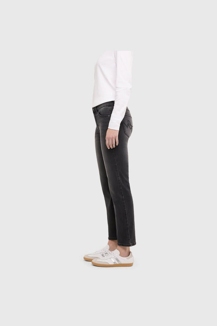 Front view of CARRIE cropped straight-leg jeans for women by Mac Jeans