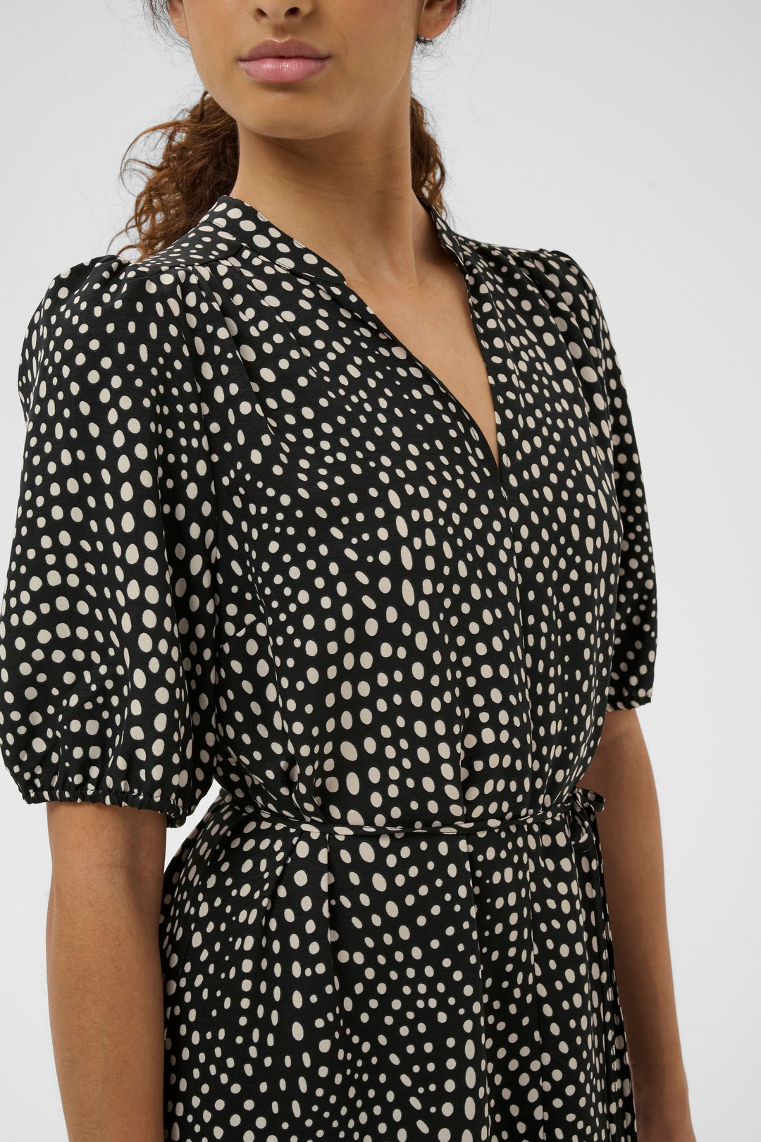 Long printed dress with a belt, Size