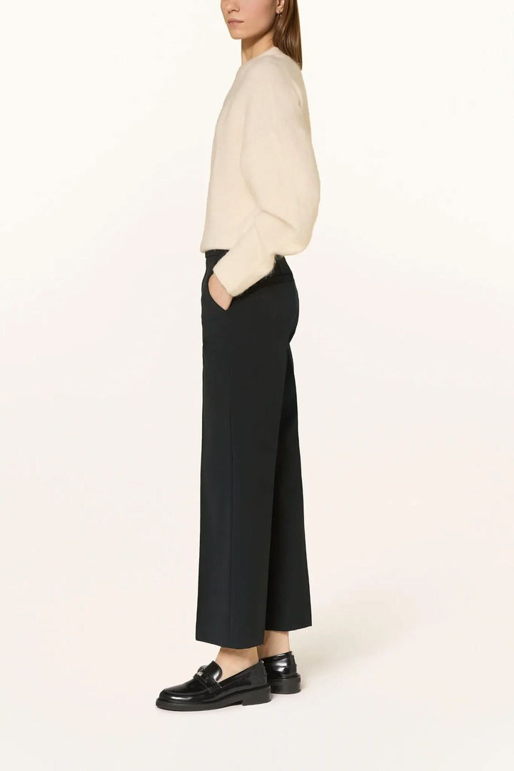 Pantalon habillé coupe droite à plis marqués