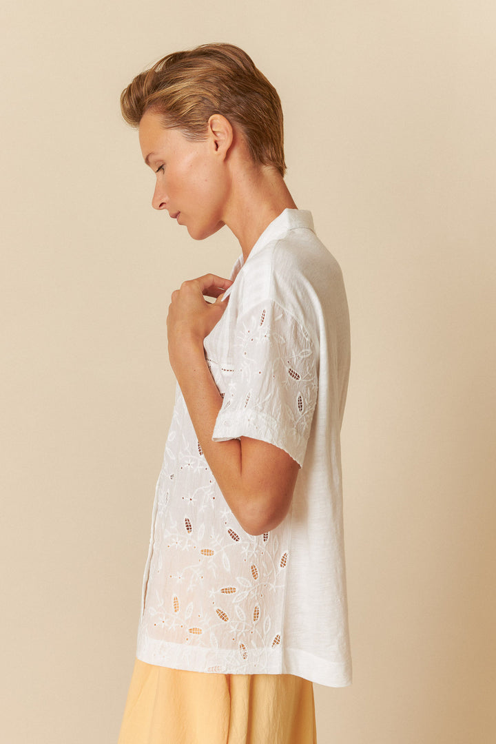 Shirt with lace