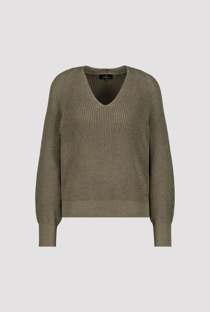 Knitted sweater with lurex