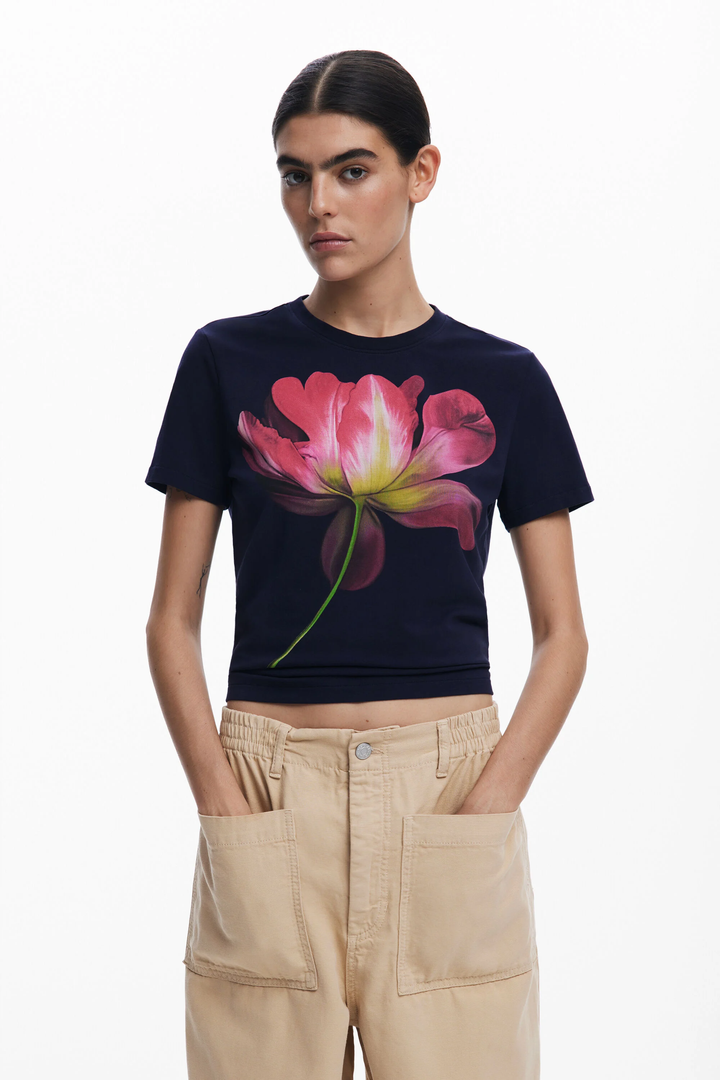 Flower print t-shirt