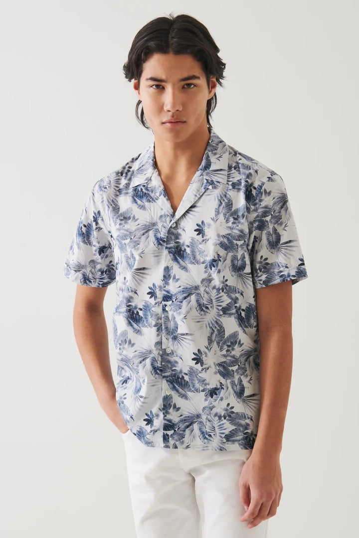 Chemise imprimé de feuilles