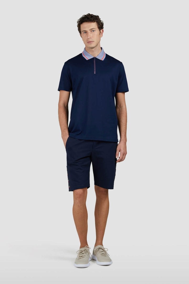 Cotton polo shirt with contrasting collar and zip fastening