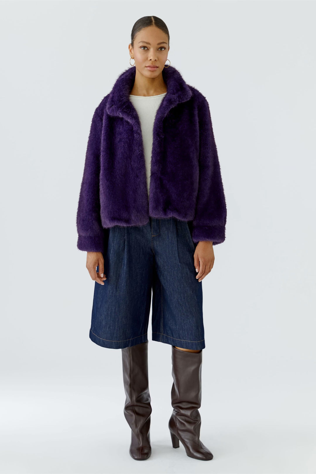 Vue de face manteau effet fourrure beige pour femme Oui - Valérie Simon