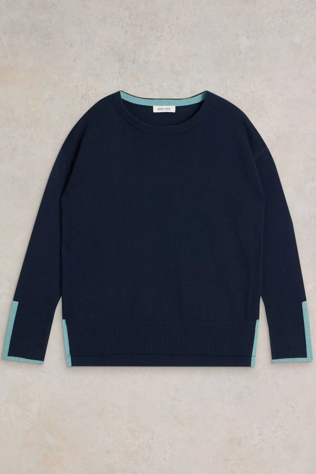 Round neck sweater