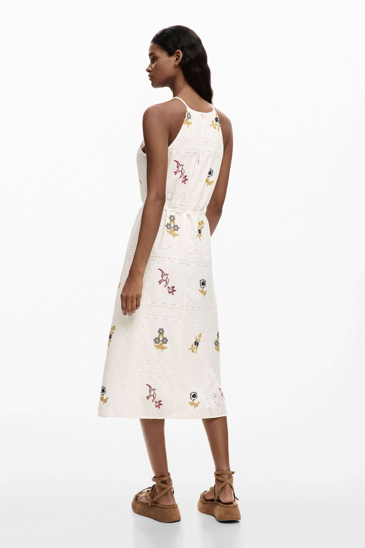 Midi dress with delicate embroidery