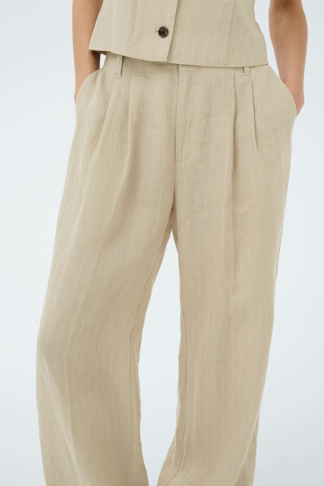 Pantalon en lin Aliya