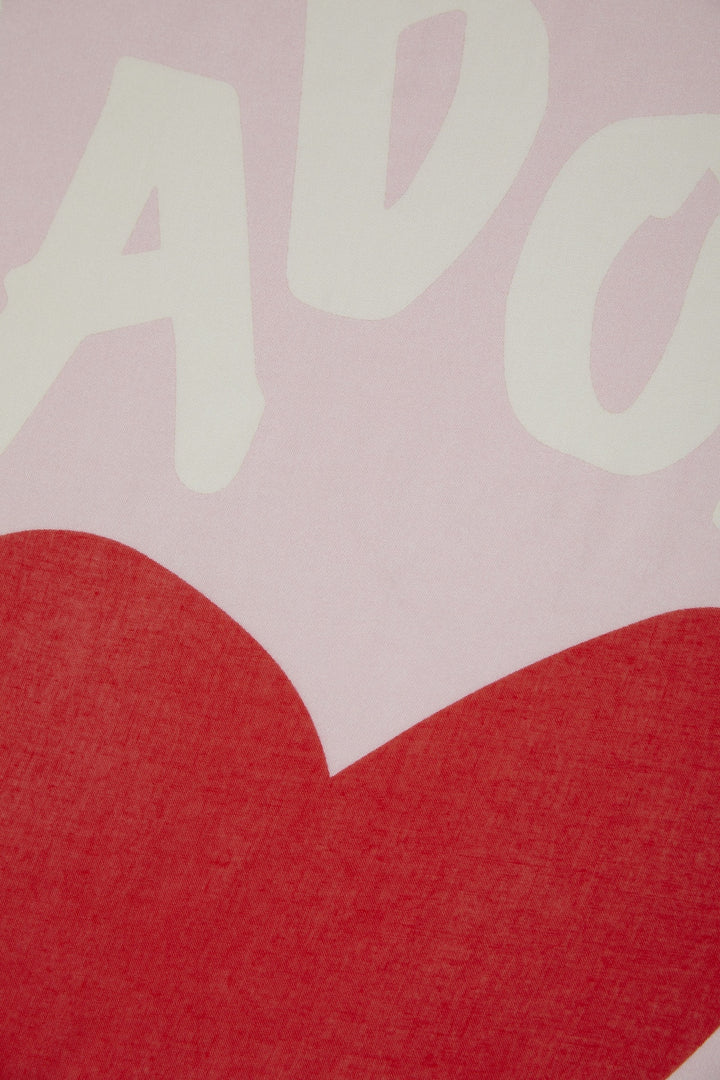 Lightweight scarf with stripes and heart pattern