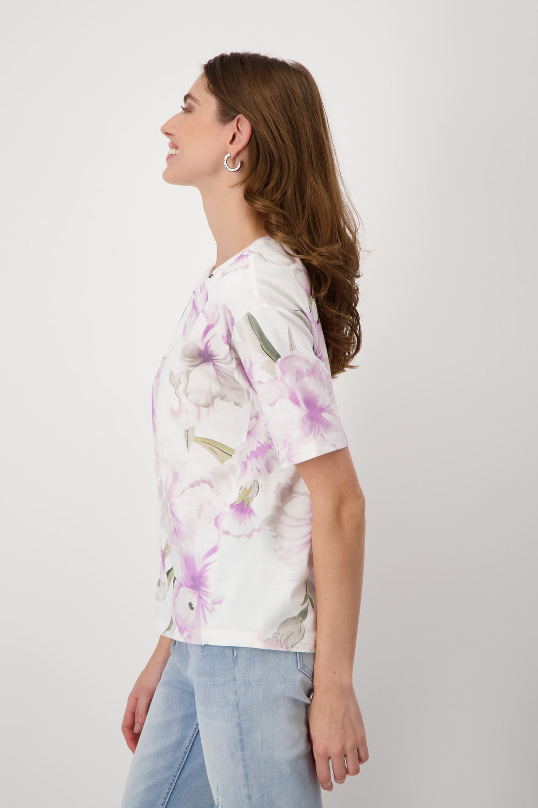 Floral pattern t-shirt