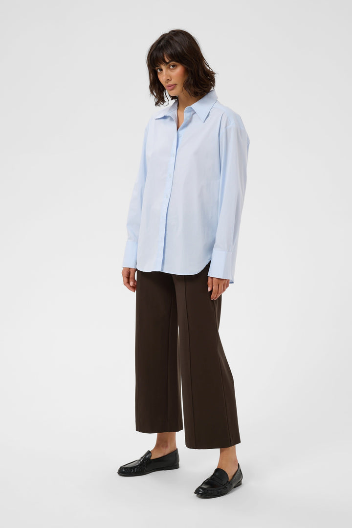 Pantalon ample en tricot extensible vue de face pour femme Part Two