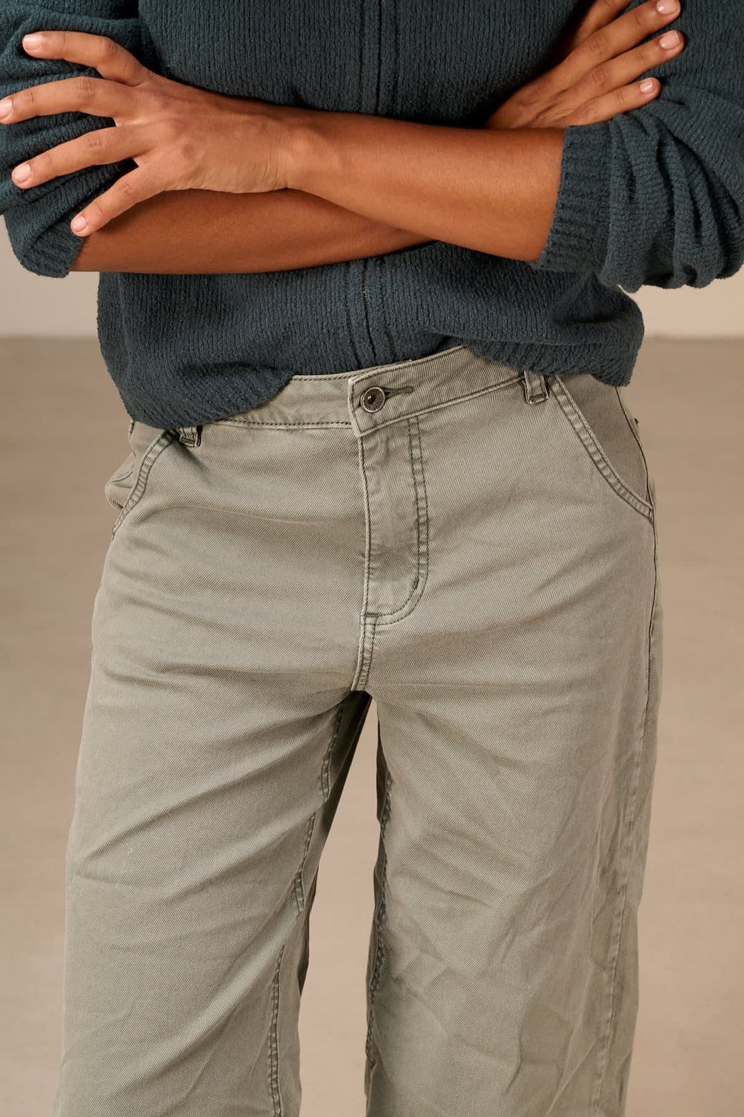 Pantalon chino à jambe large pour femme Nile