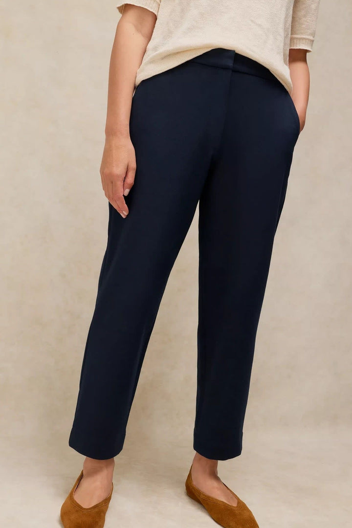 Pantalon habillé Illy à jambe droite pour femme White Stuff