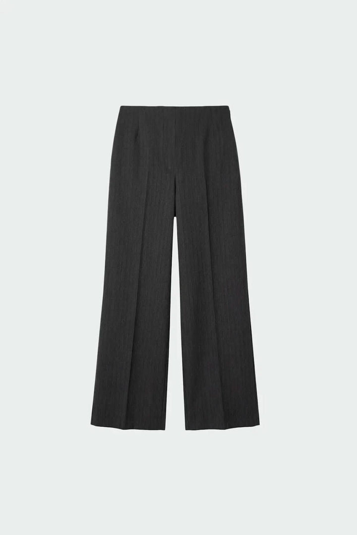 Pantalon habillé Sam à jambes larges vue de face pour femme Indi &amp; cold