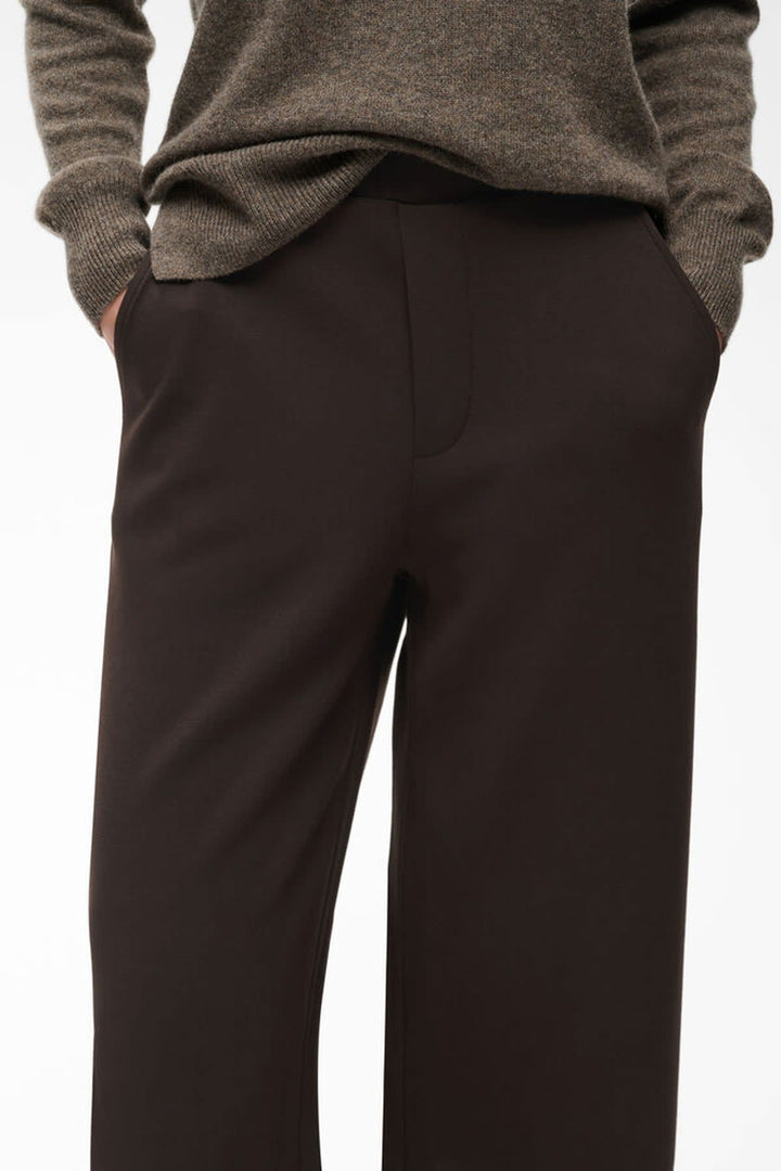 Vue de côté pantalon large Inwear pour femme noir avec détails élégants - Valérie Simon
