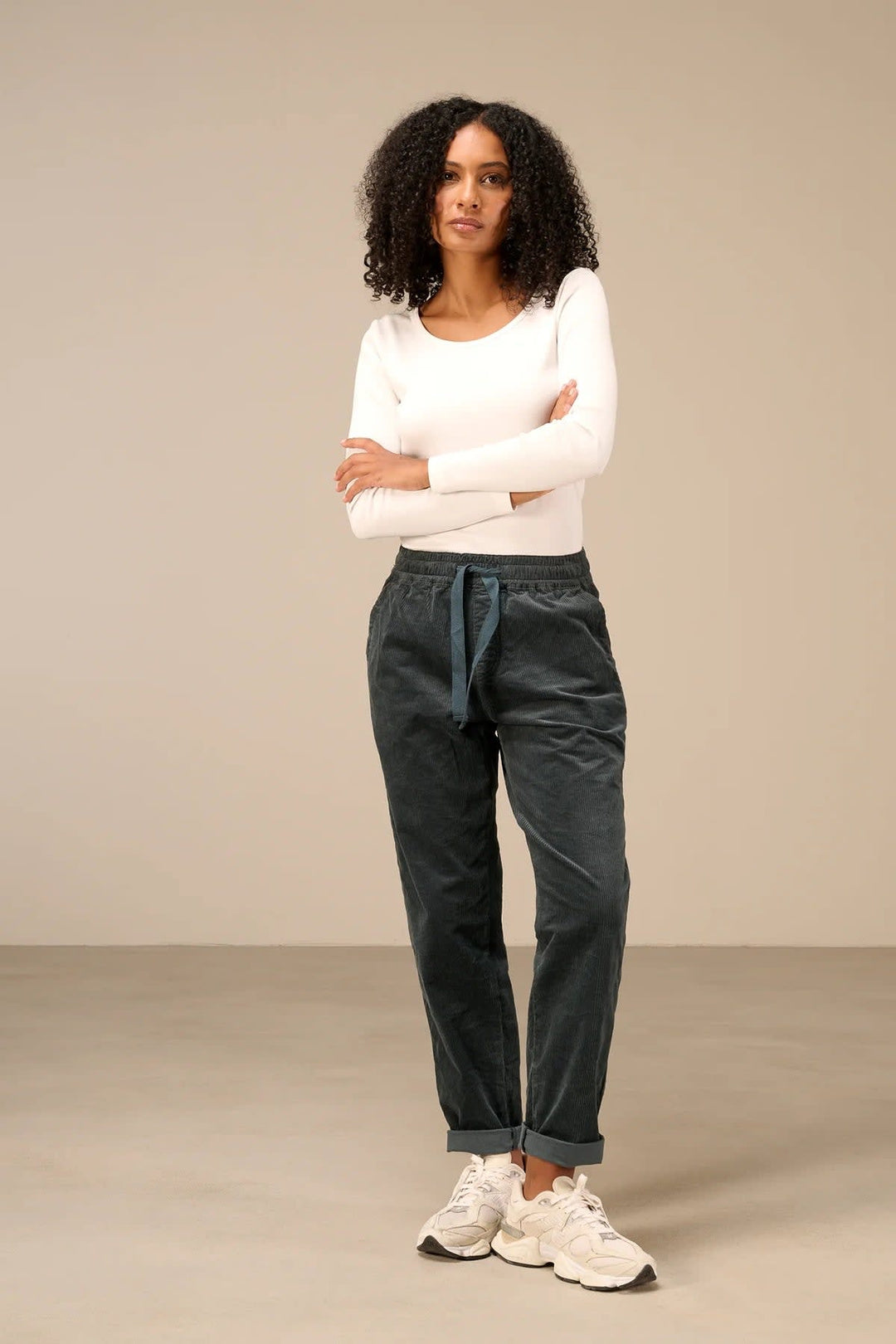 Pantalon jogging en velours côtelé pour femme Nile