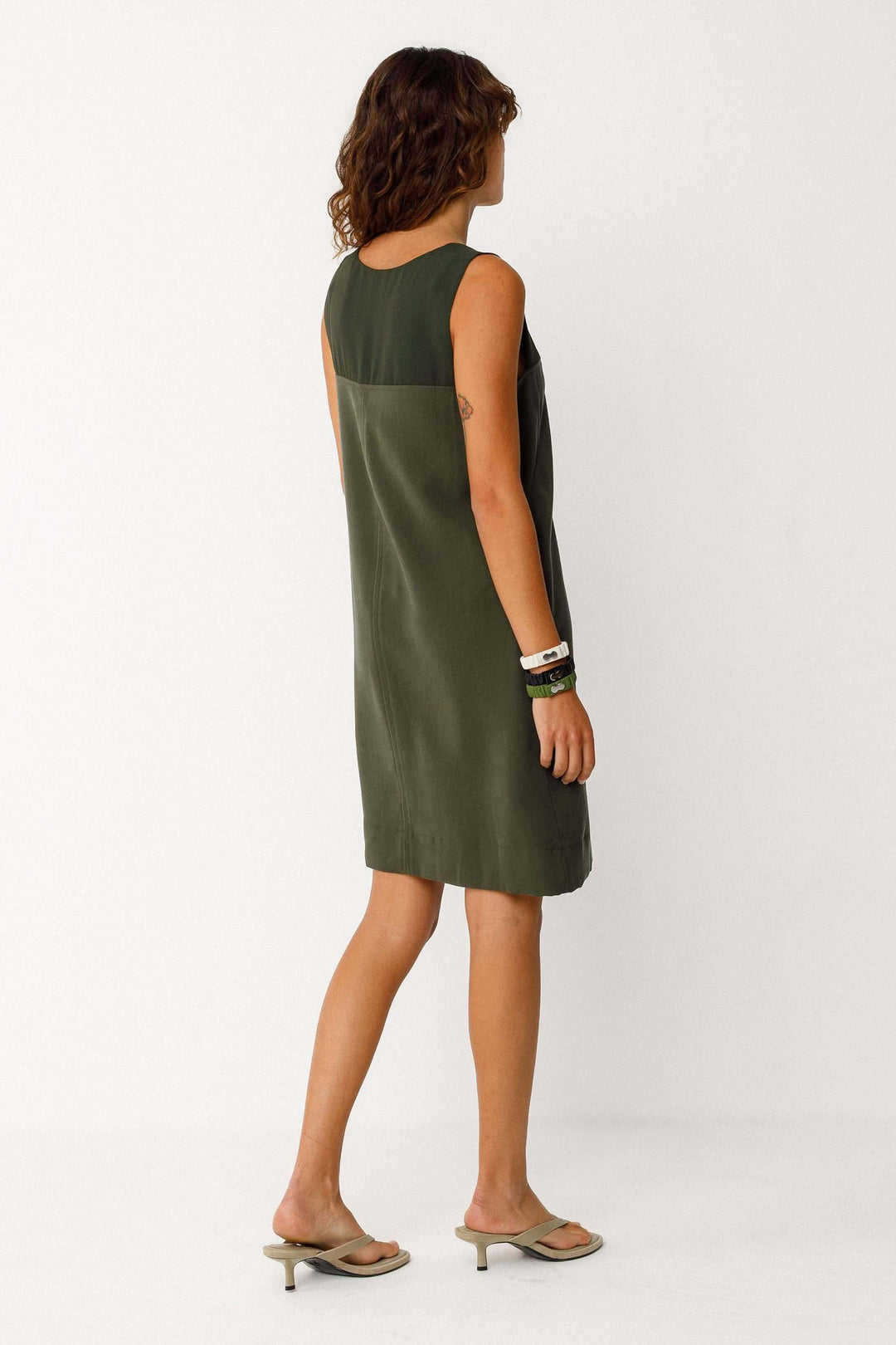 Adara Short, Flowing, Sleeveless Dress with a Round Neckline