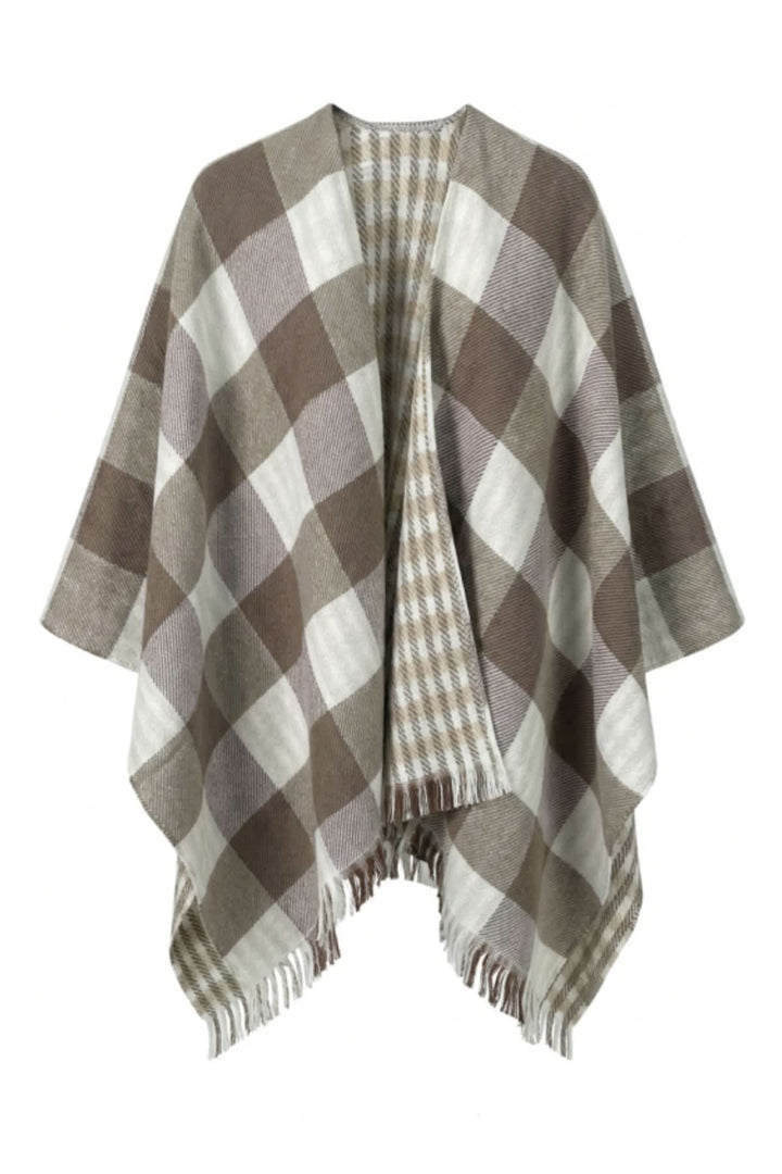 Poncho à carreaux avec franges Megumi vue de face pour femme Humility