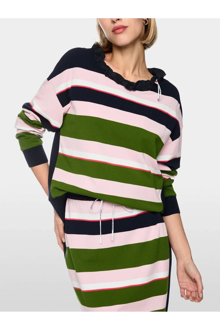 Pull rayé à col froncé vue de face pour femme Marc Cain