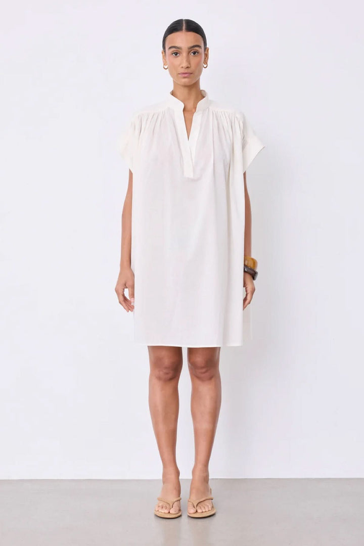 Fani Short, Flowing Dress with an Open Neckline