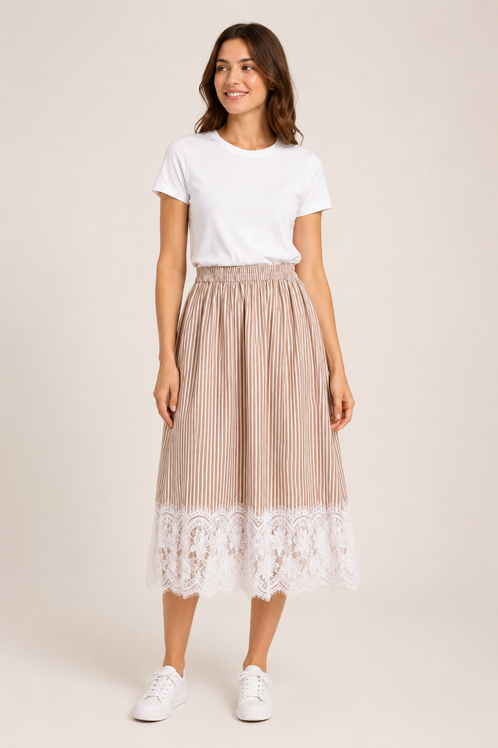 Long striped skirt with lace