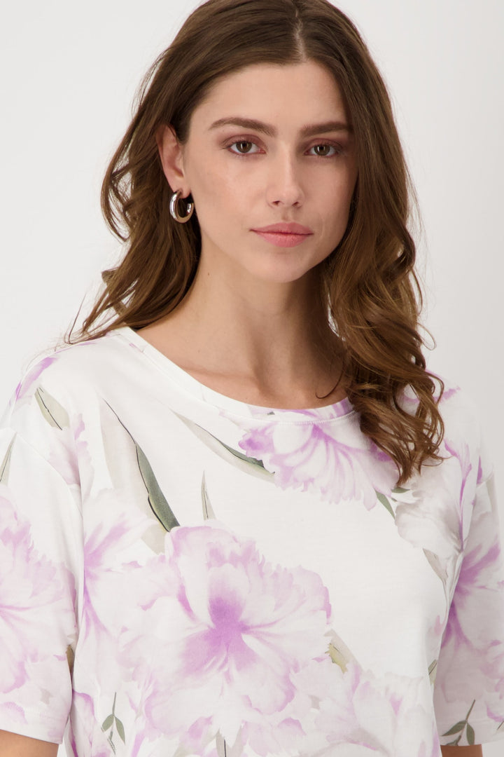 Floral pattern t-shirt