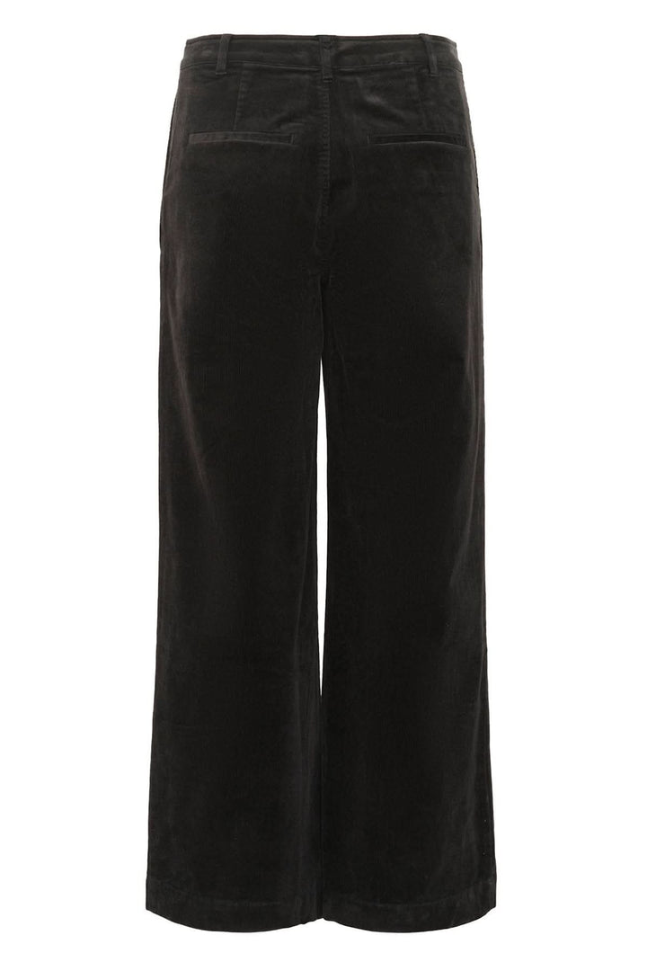 Ninnen corduroy pants
