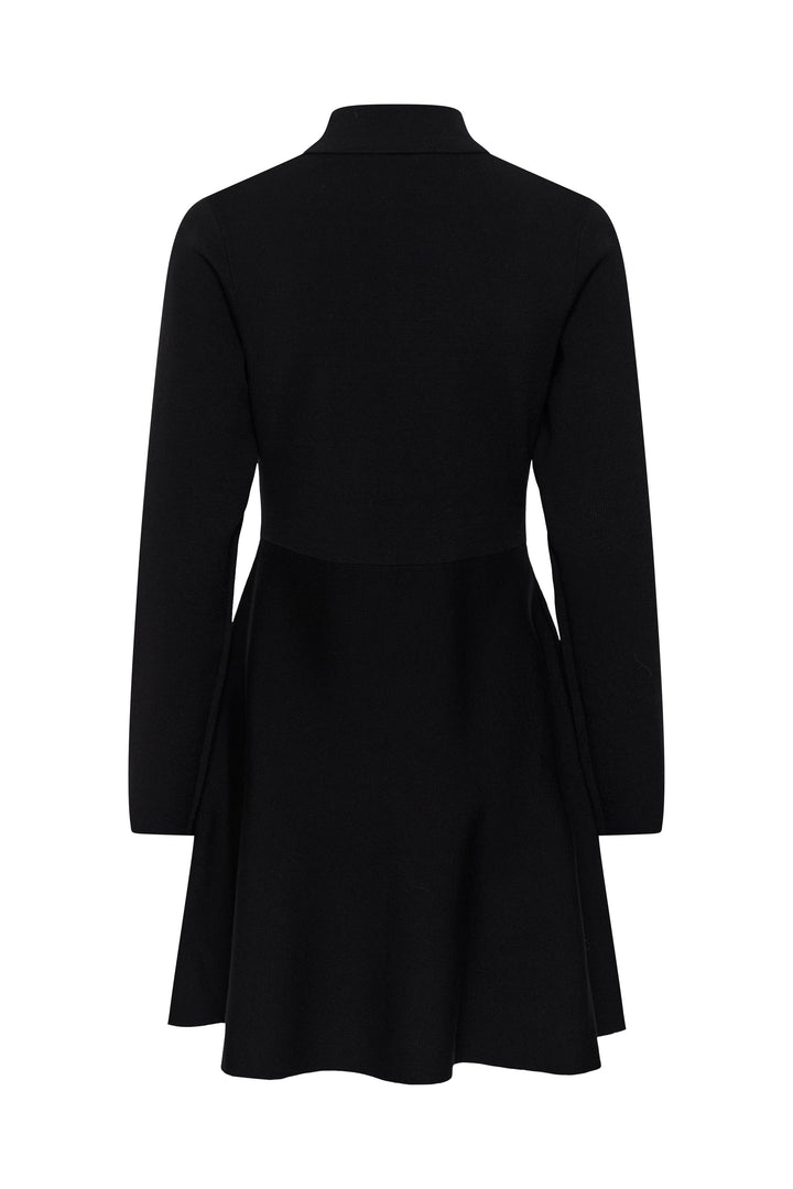 Robe courte en tricot à col montant Chanise vue de face pour femme Part Two