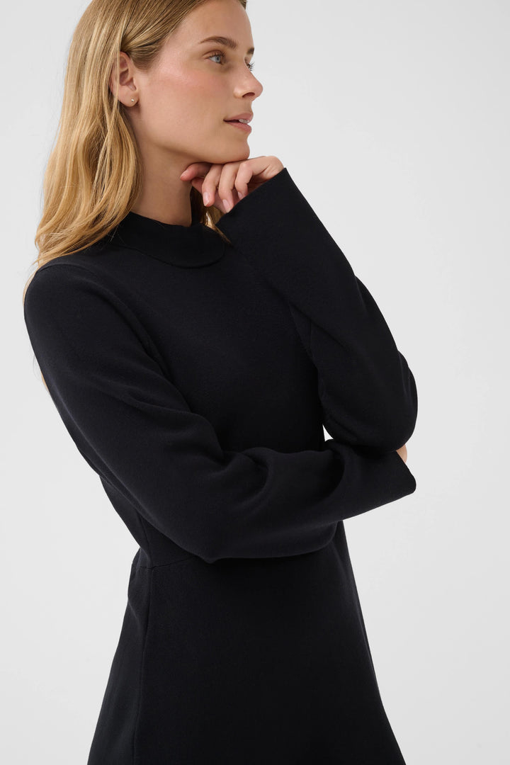 Robe courte en tricot à col montant pour femme Part Two