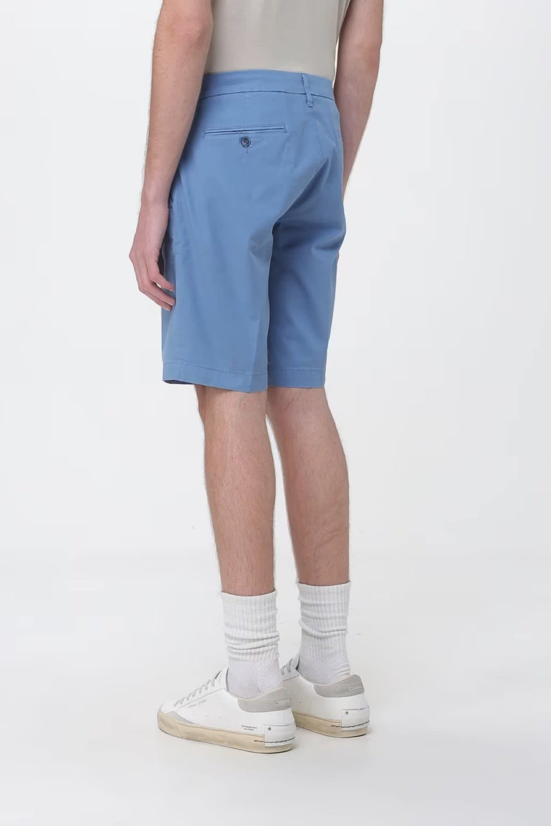 Back view of the REHASH Essential Beige Men&