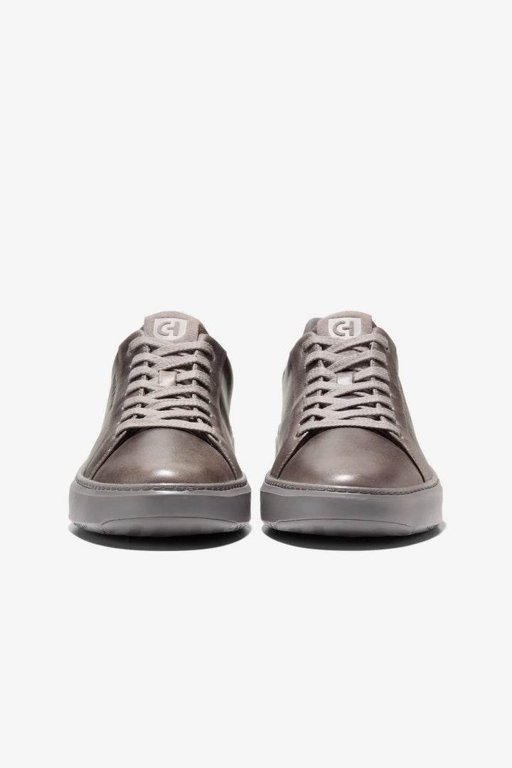 Sneakers en cuir à semelle plateforme vue de côté pour homme Cole Haan
