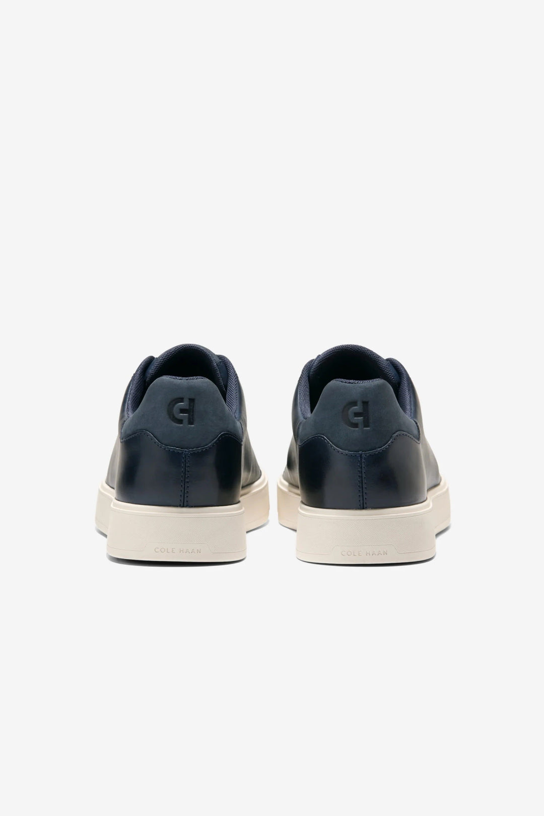 Sneakers en cuir à semelle plateforme blanches vue de côté pour homme Cole Haan