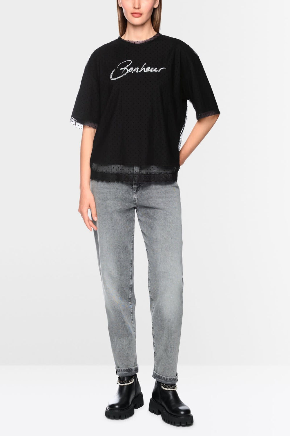 T-shirt 2 en 1 noir avec dentelle et perles vue de face pour femme Marc Cain