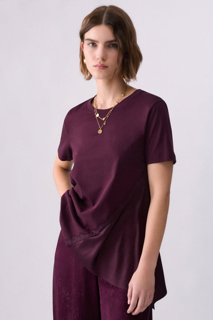 T-shirt long à empiècement satiné vue de face pour femme liujo