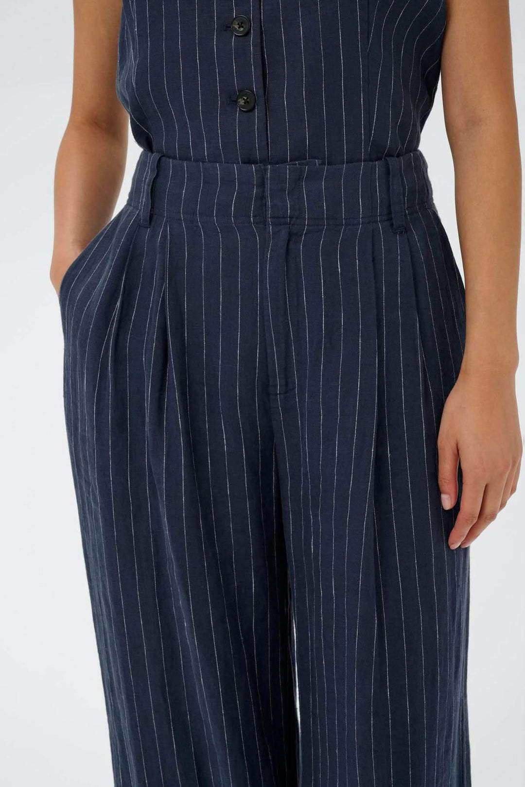 Pantalon en lin Aliya