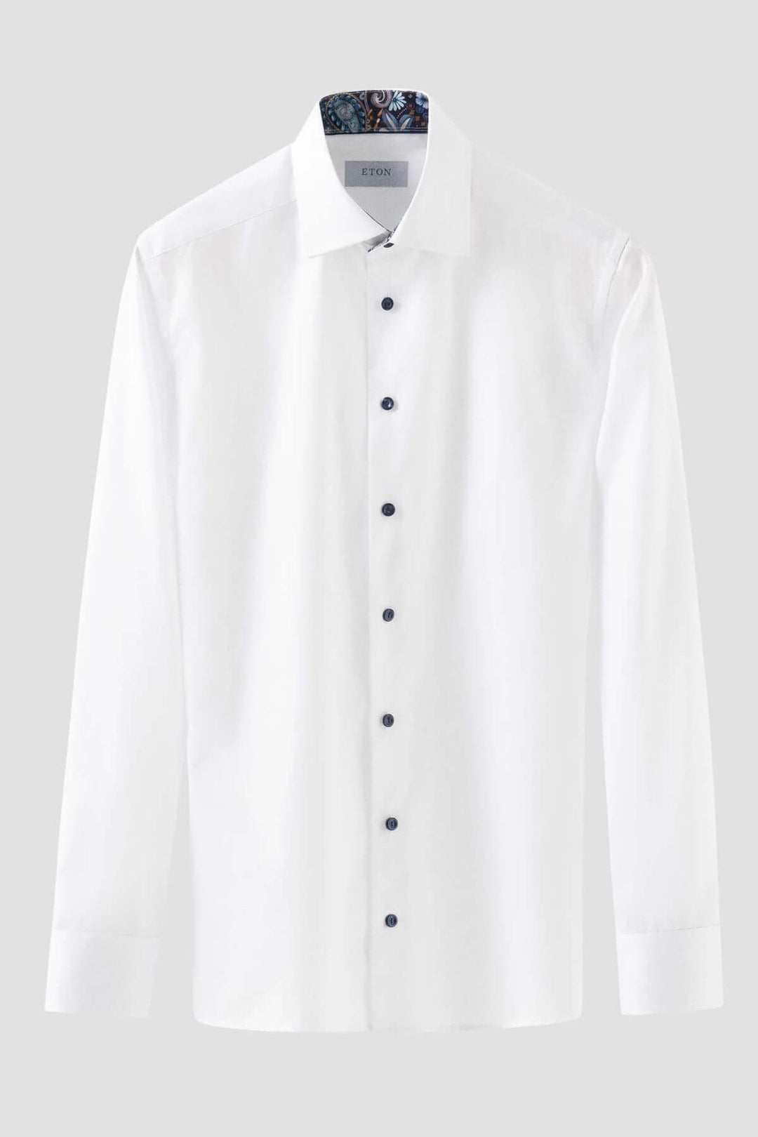 White shirt with print on collar and cuff