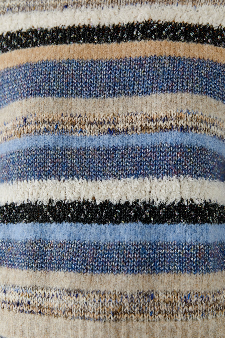 Tricot rayé à col rond vue de face pour femme Oui